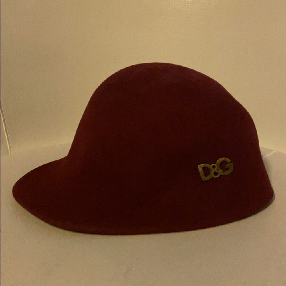 100% wool hat